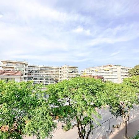 Apartamento Villa Tropical. 萨洛 外观 照片