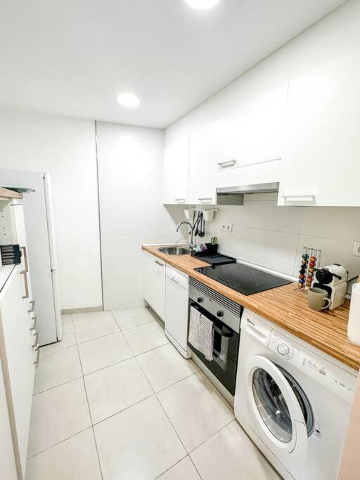 Apartamento Villa Tropical. 萨洛 外观 照片